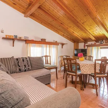 Four-bedroom In * Turanj